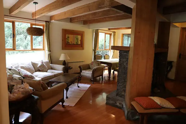 The lodge living room